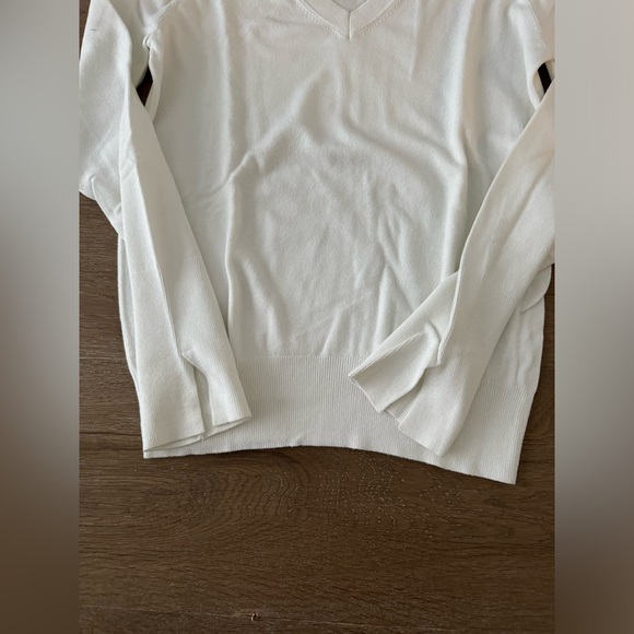 Zara V-Neck Sweater Small - Picture 2 of 4